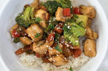 easy and flavorful chicken and vegetable stir fry