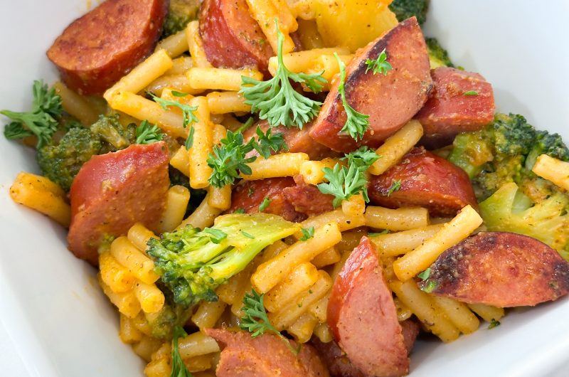 smoked sausage mac and cheese