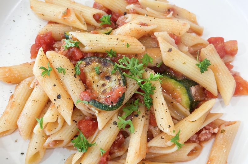 Tomato Bacon Pasta