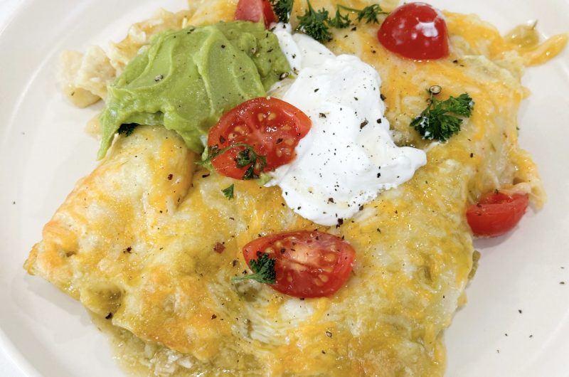 Green chili chicken enchiladas