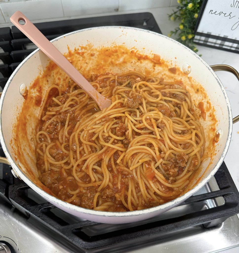 one-pot spaghetti with sausage