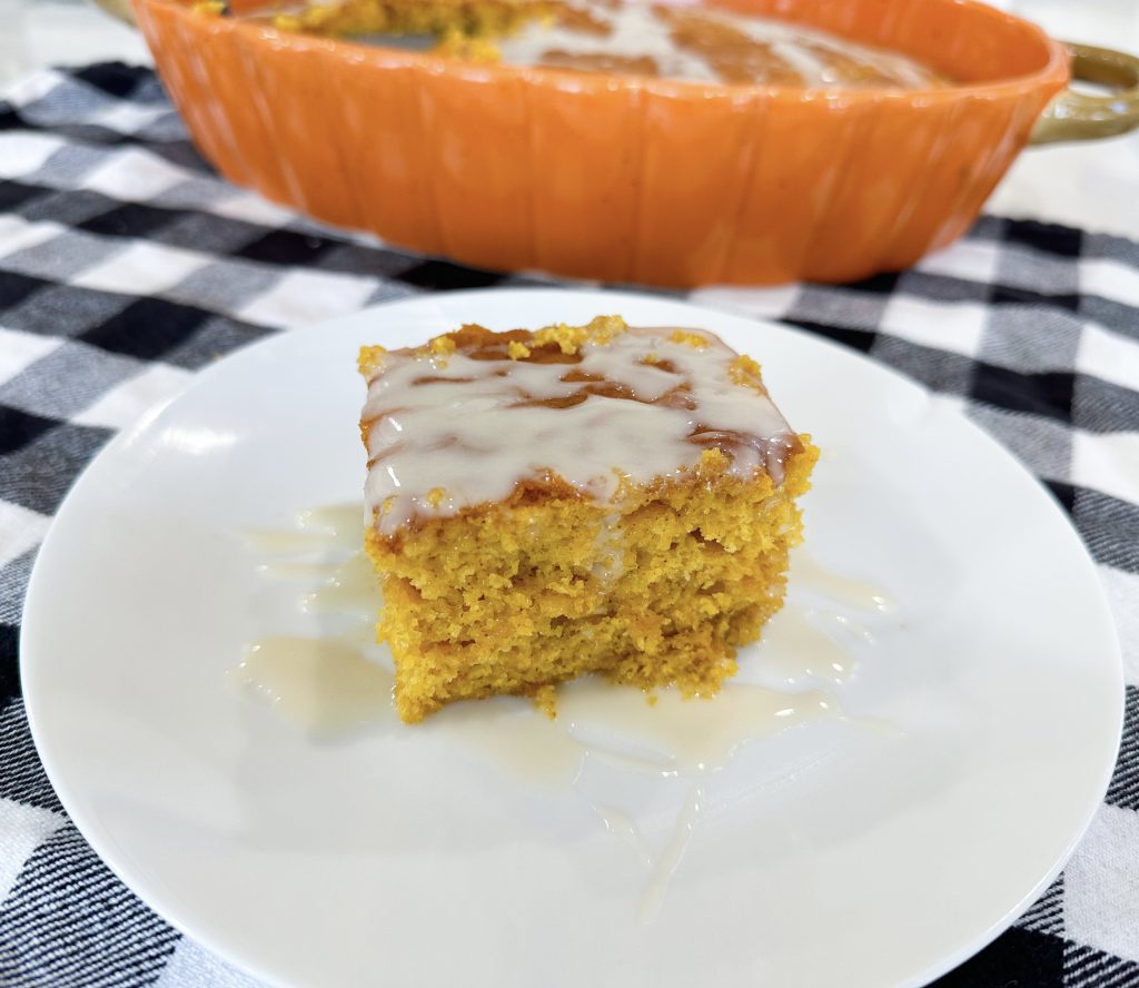 Pumpkin Honey Bun Cake