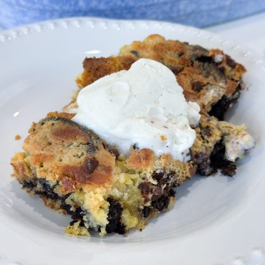 oreo dump cake