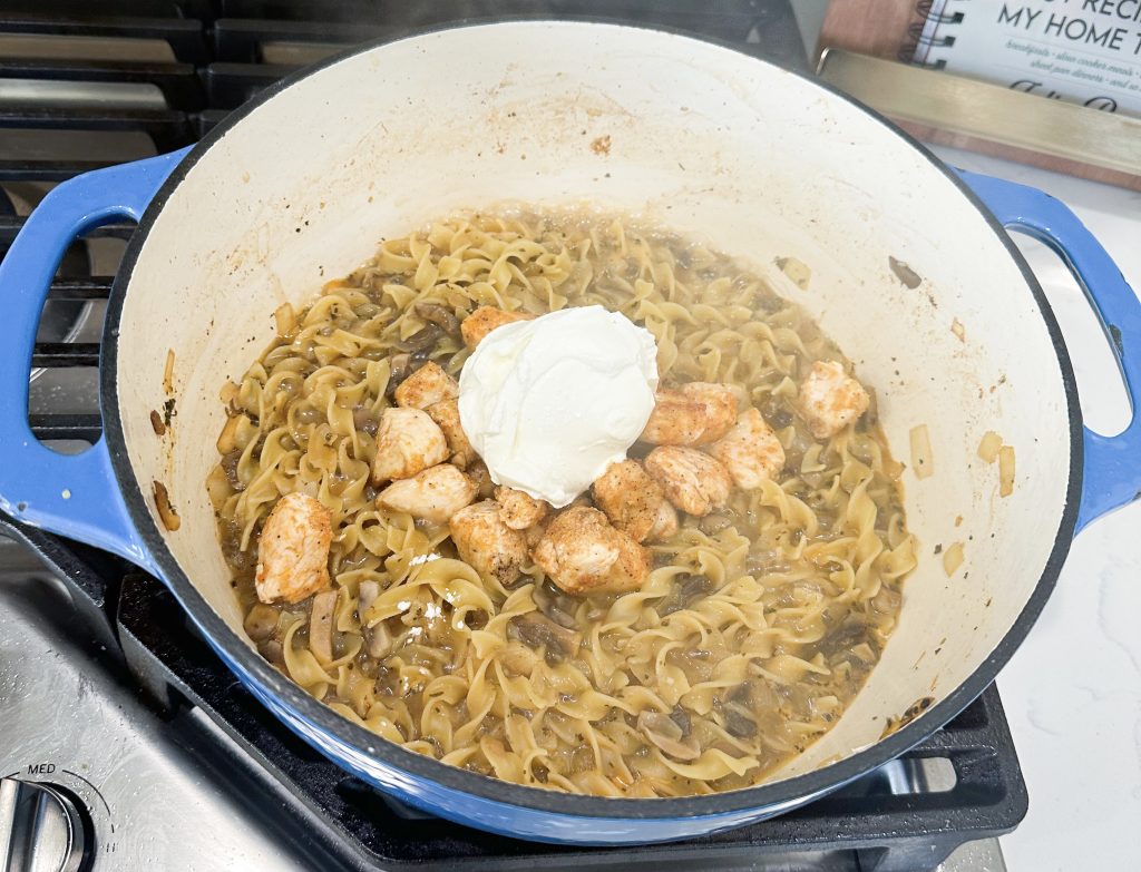 one pot chicken stroganoff