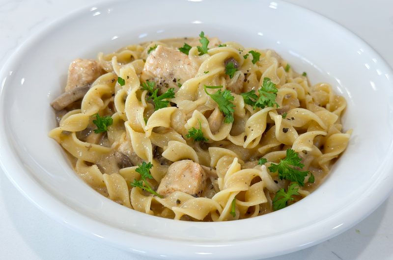 one pot chicken stroganoff