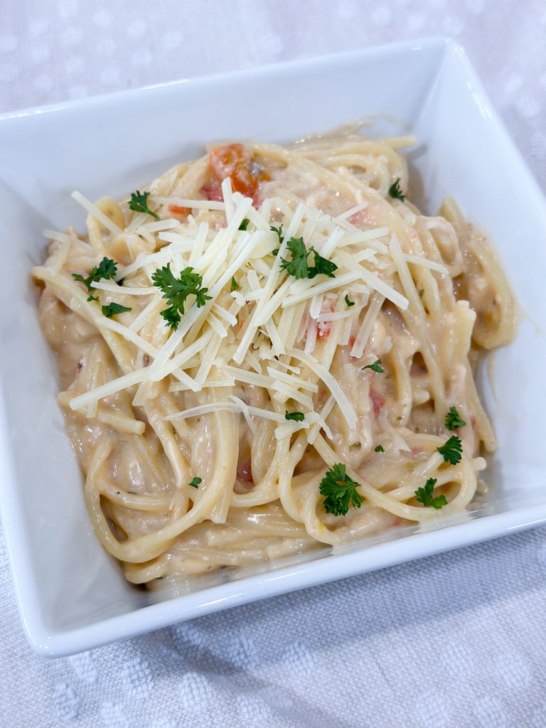 Slow cooker chicken spaghetti