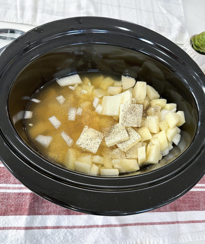 Slow cooker potato soup