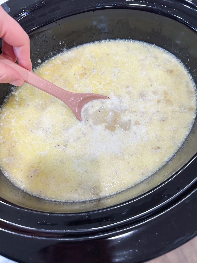 Slow cooker potato soup