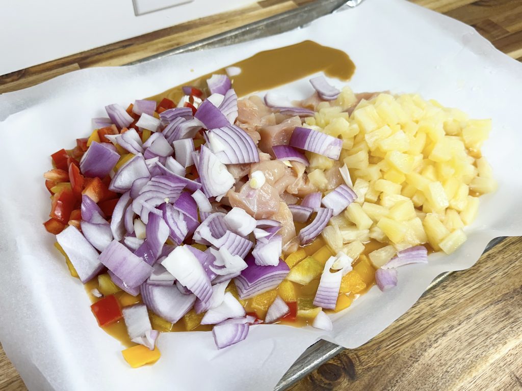 Easy Sheet Pan Hawaiian Chicken