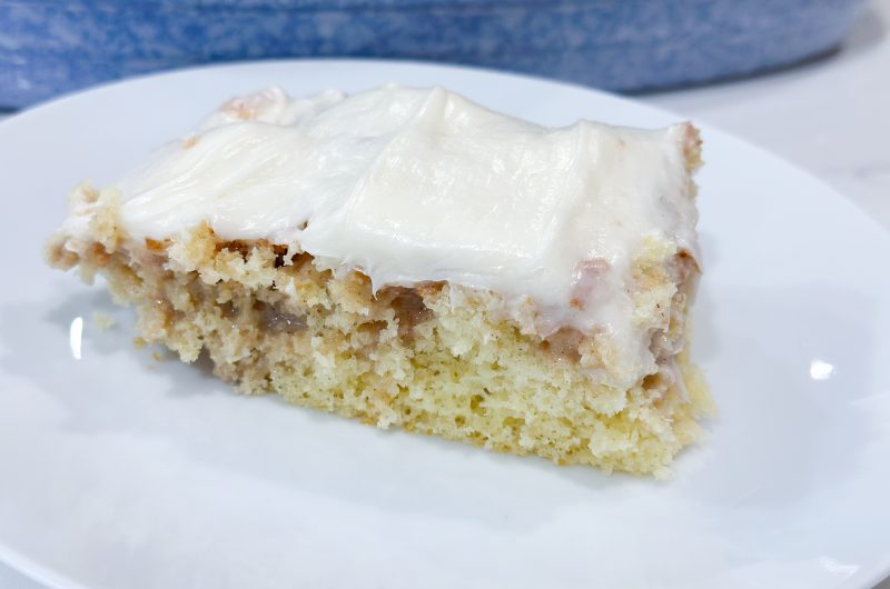 the best cinnamon roll poke cake