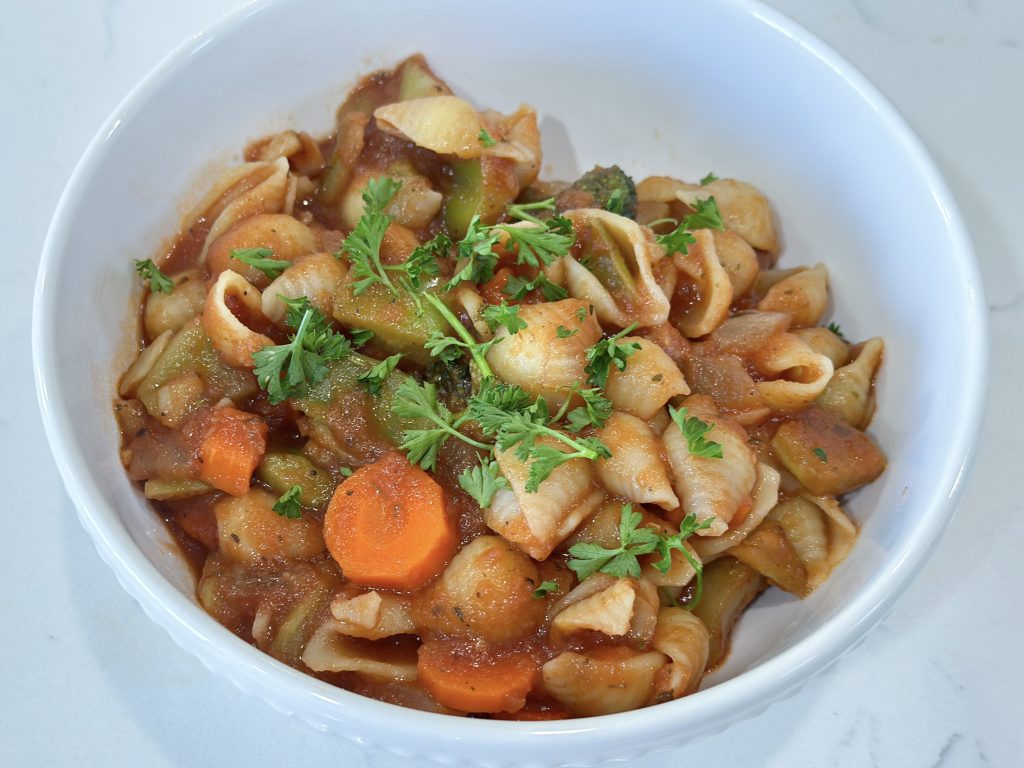 Quick pasta with veggies