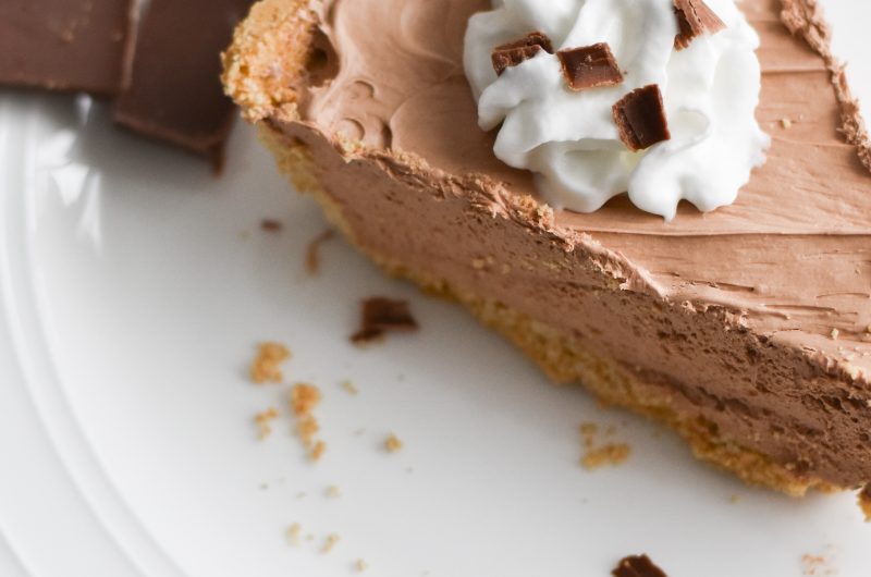 No-Bake Hershey’s Chocolate Pie