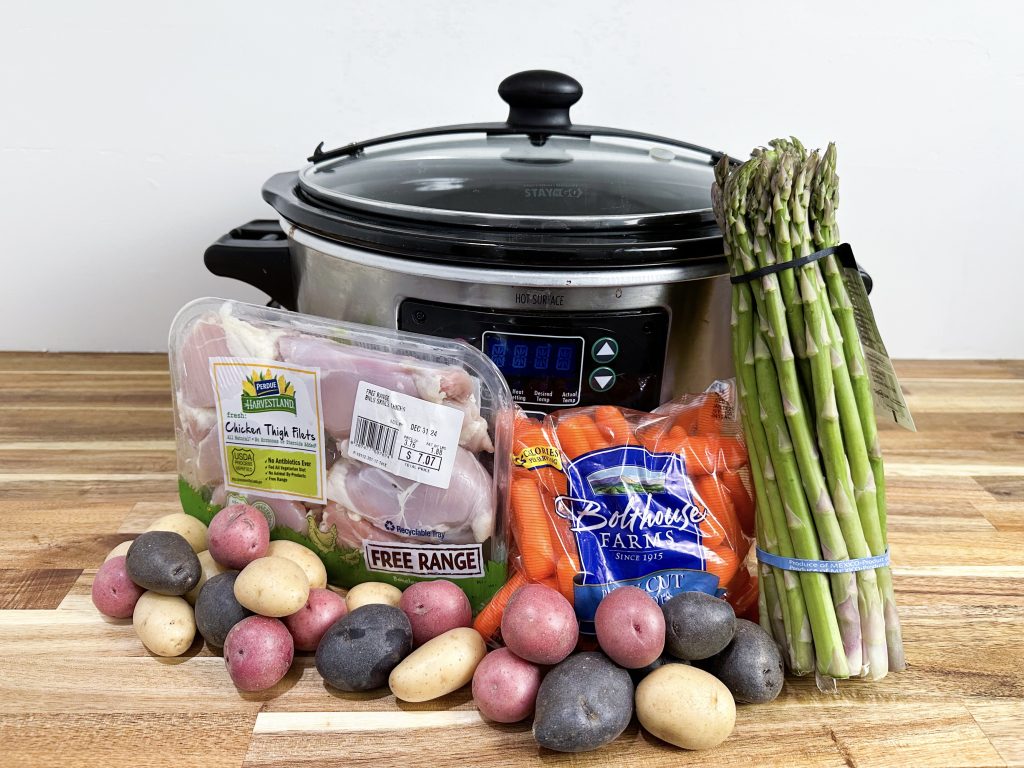 Delicious slow cooker chicken and veggies