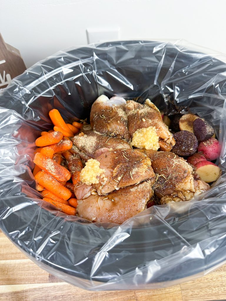 Delicious slow cooker chicken and veggies