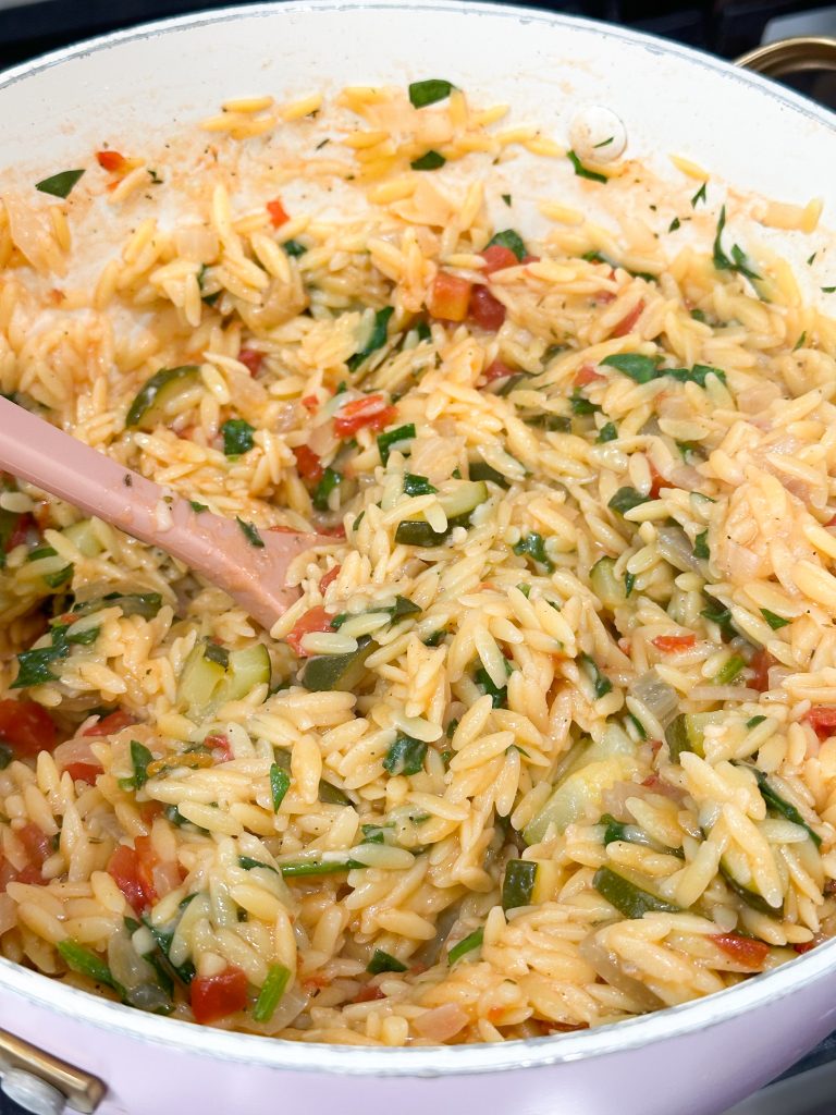 One pot orzo with vegetables