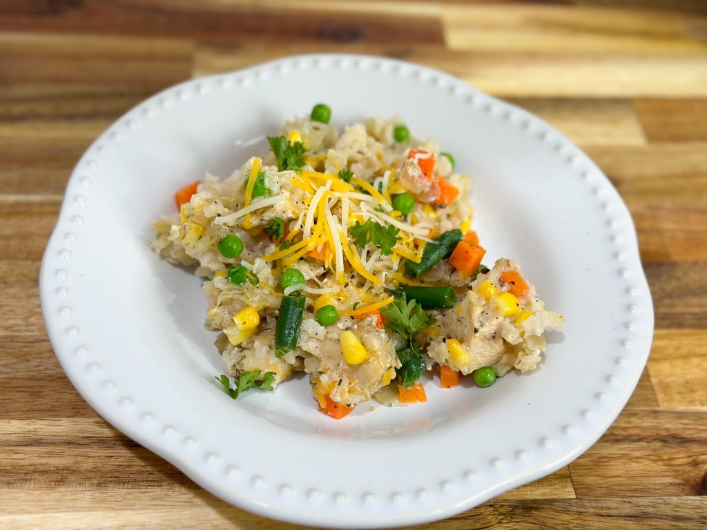 easy slow cooker chicken, vegetables, and rice