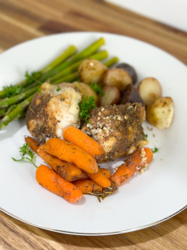 Delicious slow cooker chicken and veggies